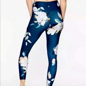 Athleta Floral Elation Constellation Blue leggings